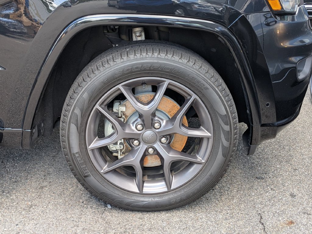 Used 2021 Black Jeep Limited image 10