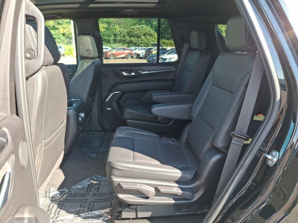 2024 GMC Yukon Denali - Photo 25