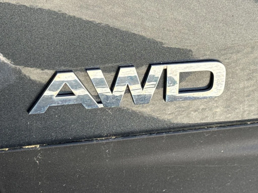 Used 2020 Gray Kia EX image 24