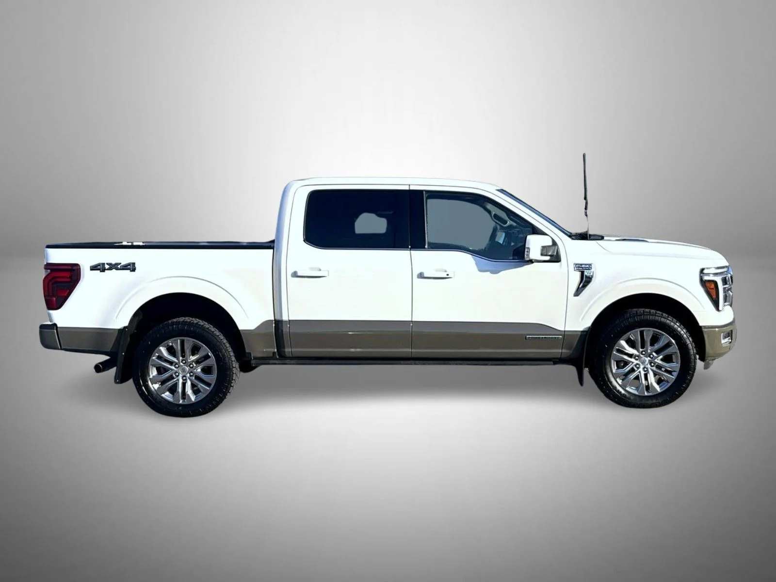 Used 2025 White Ford King Ranch image 4