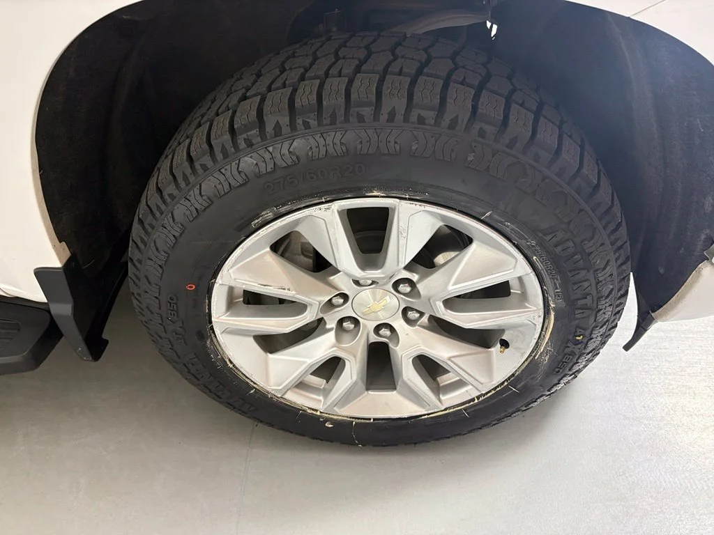 Used 2024 Summit White Chevrolet Custom image 14