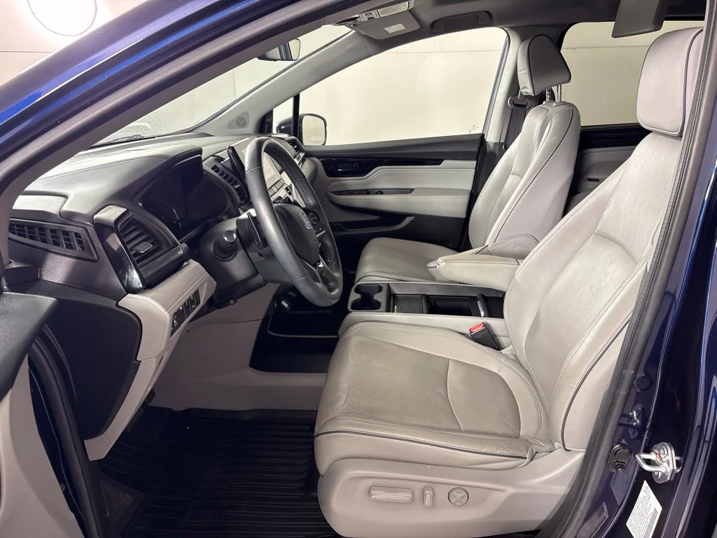 Used 2022  Honda Elite image 30
