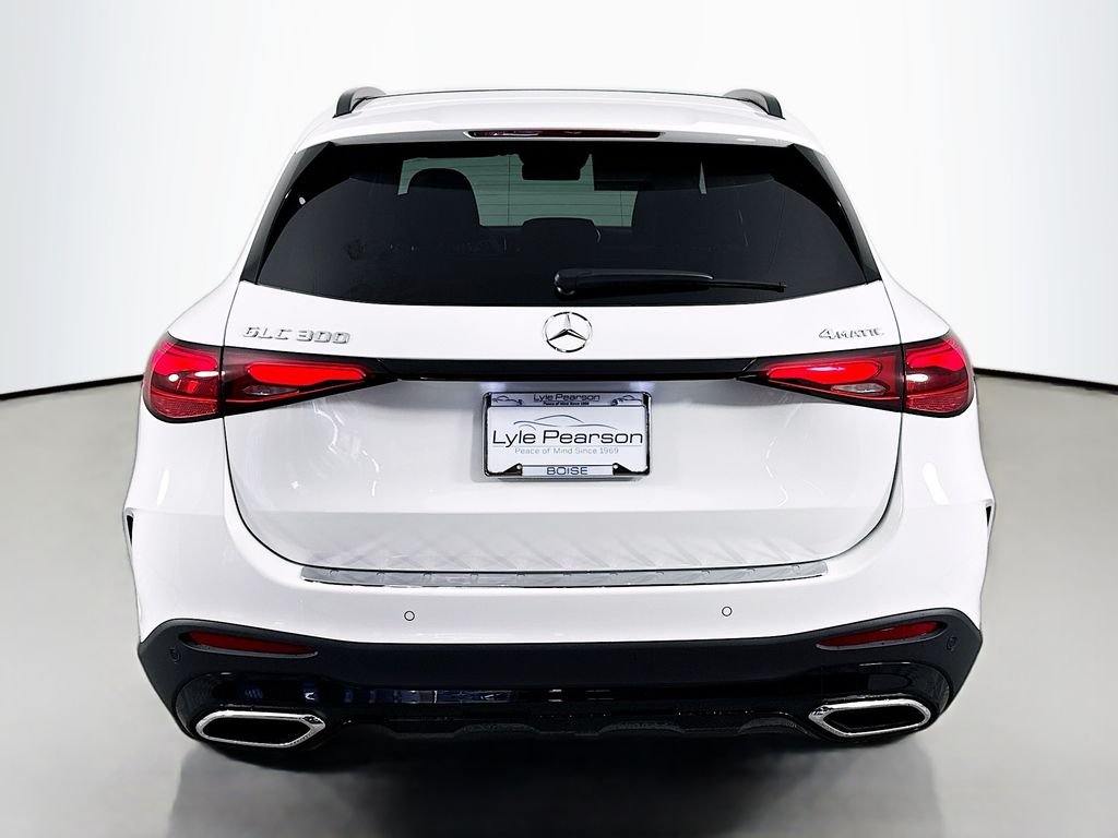 New 2026 Polar White Mercedes-Benz GLC 300 image 10