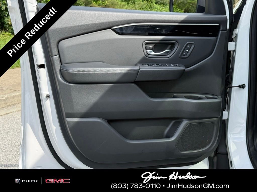Used 2023  Honda Touring image 21
