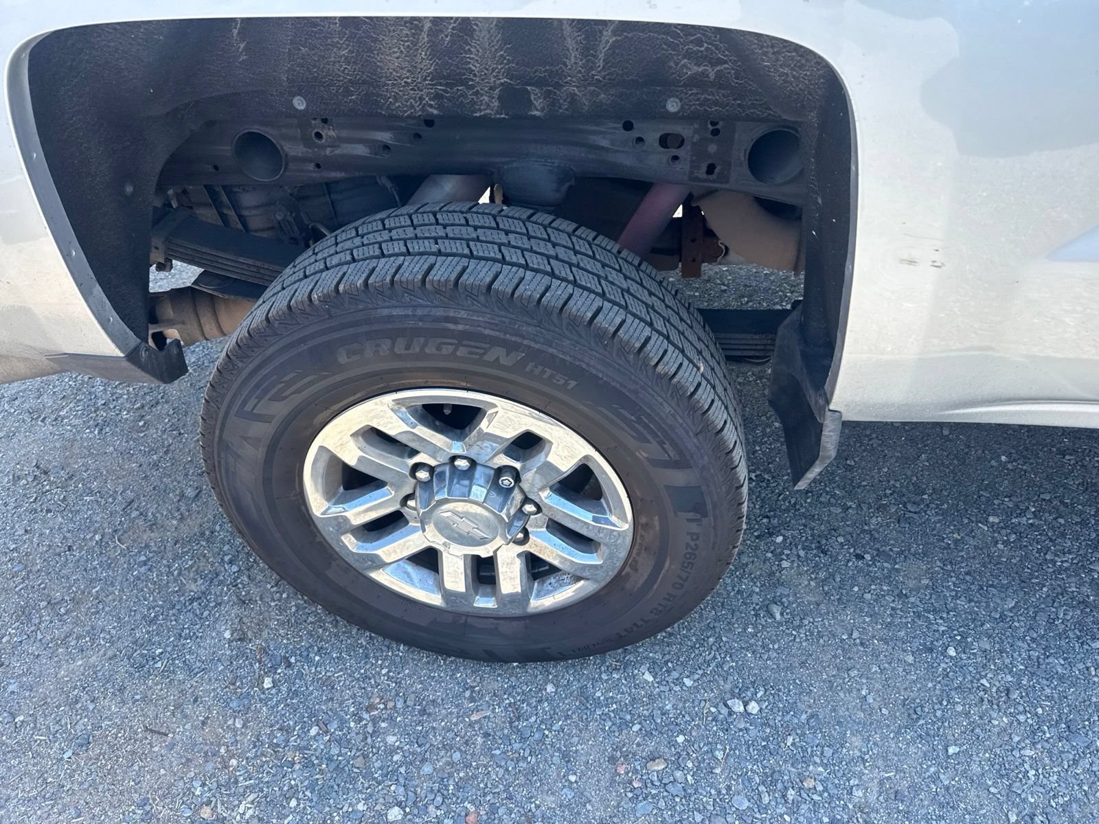 Used 2019 SILVER ICE METALLIC Chevrolet LTZ image 8