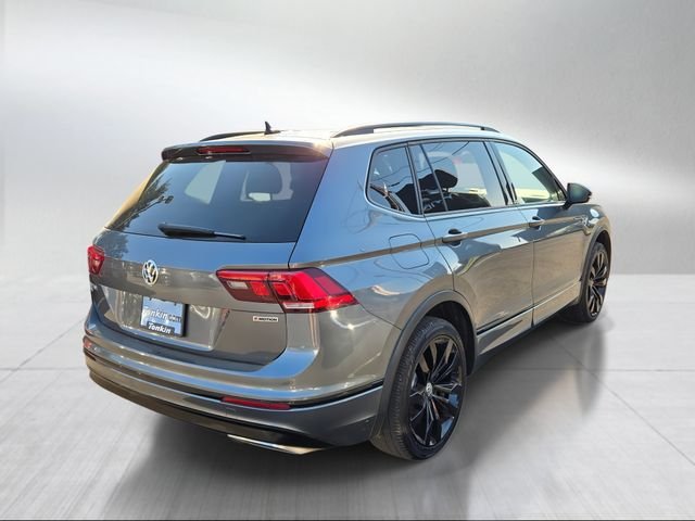 Used 2021 Platinum Gray Metallic Volkswagen 2.0T SE R-Line Black image 3