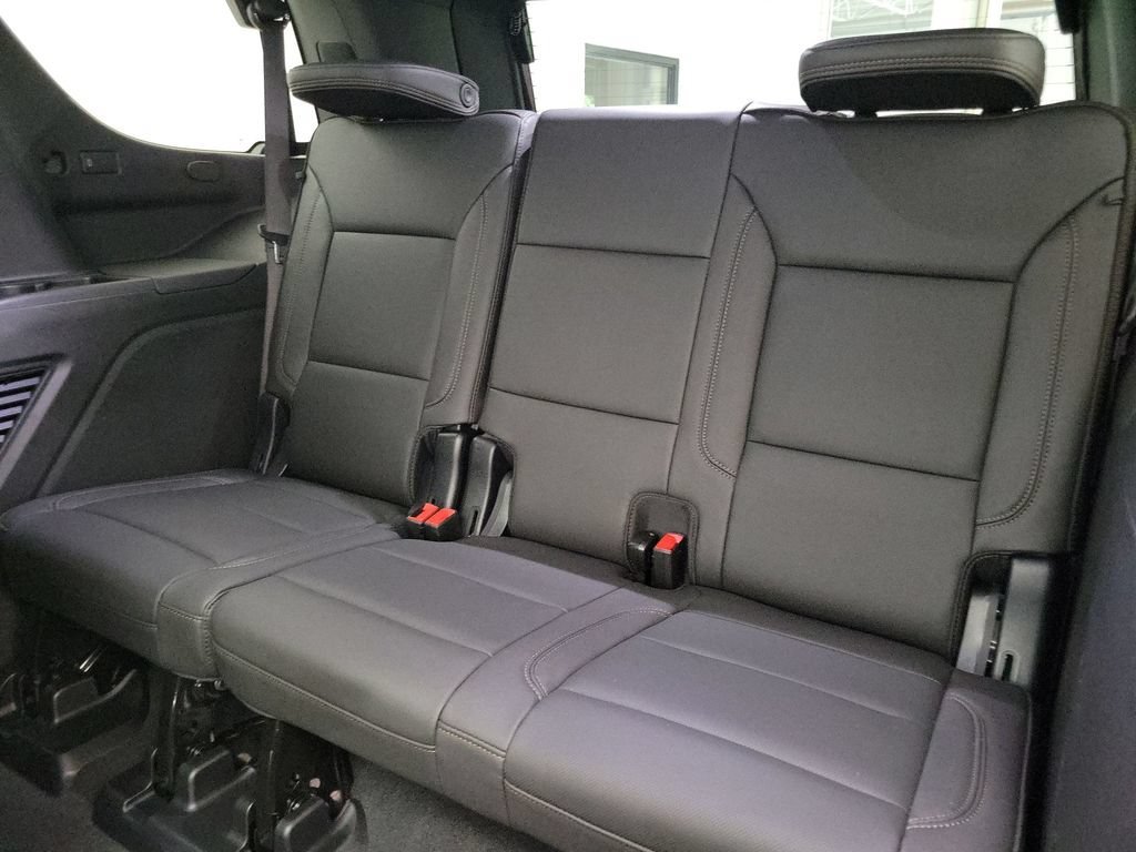 2025 Chevrolet Tahoe High Country - Photo 13