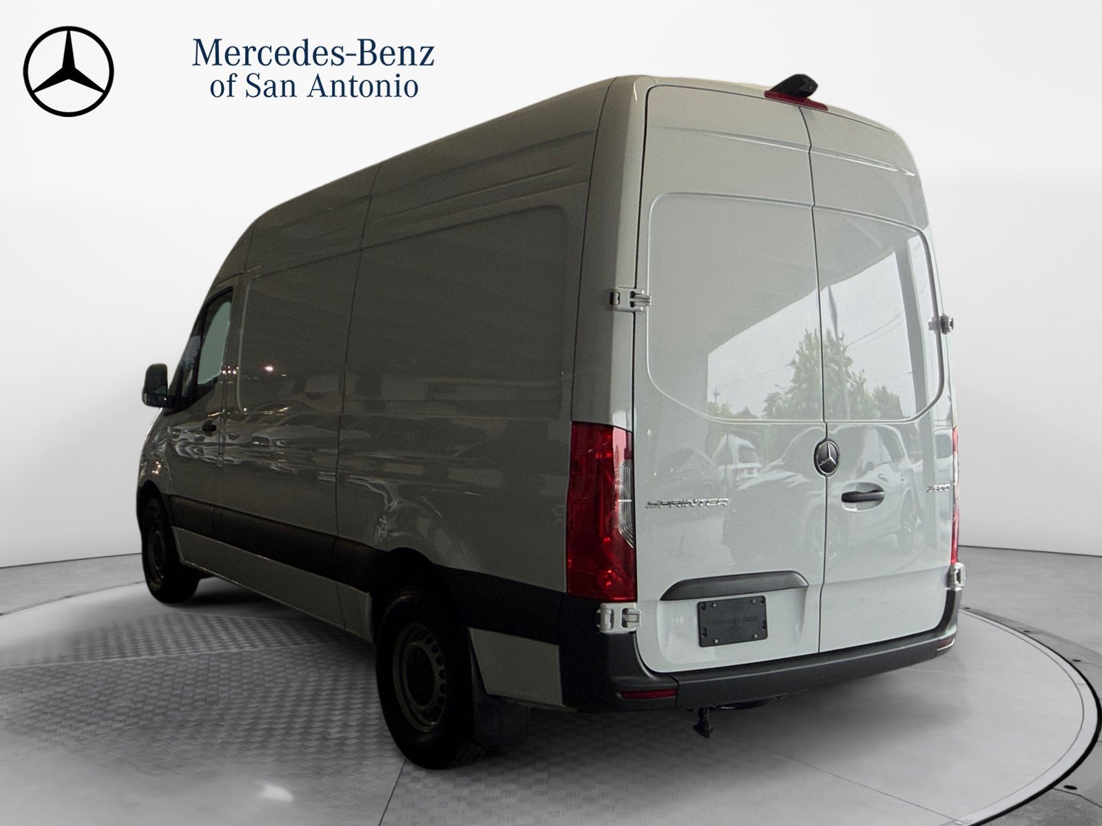 Used 2025 Arctic White Mercedes-Benz Cargo 144 WB image 5