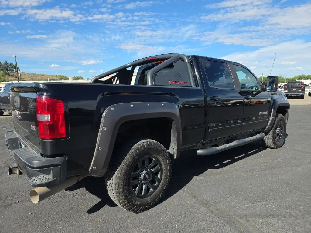 Used 2019 Black GMC SLT image 6