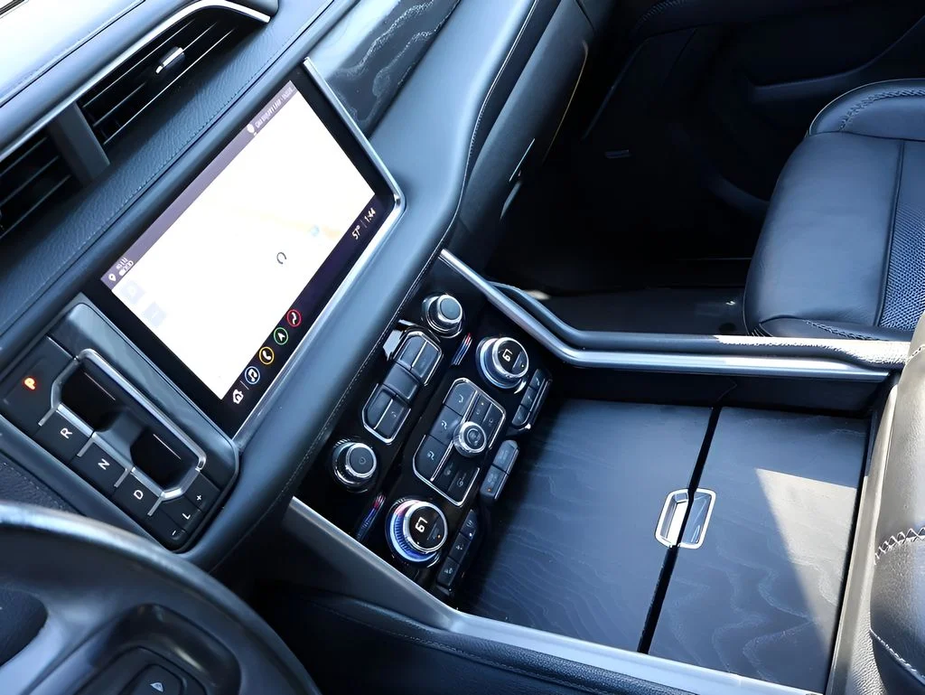 2021 GMC Yukon Denali - Photo 21
