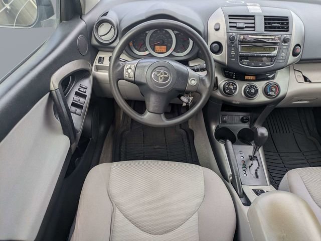 Used 2011 Brown Toyota Base image 15