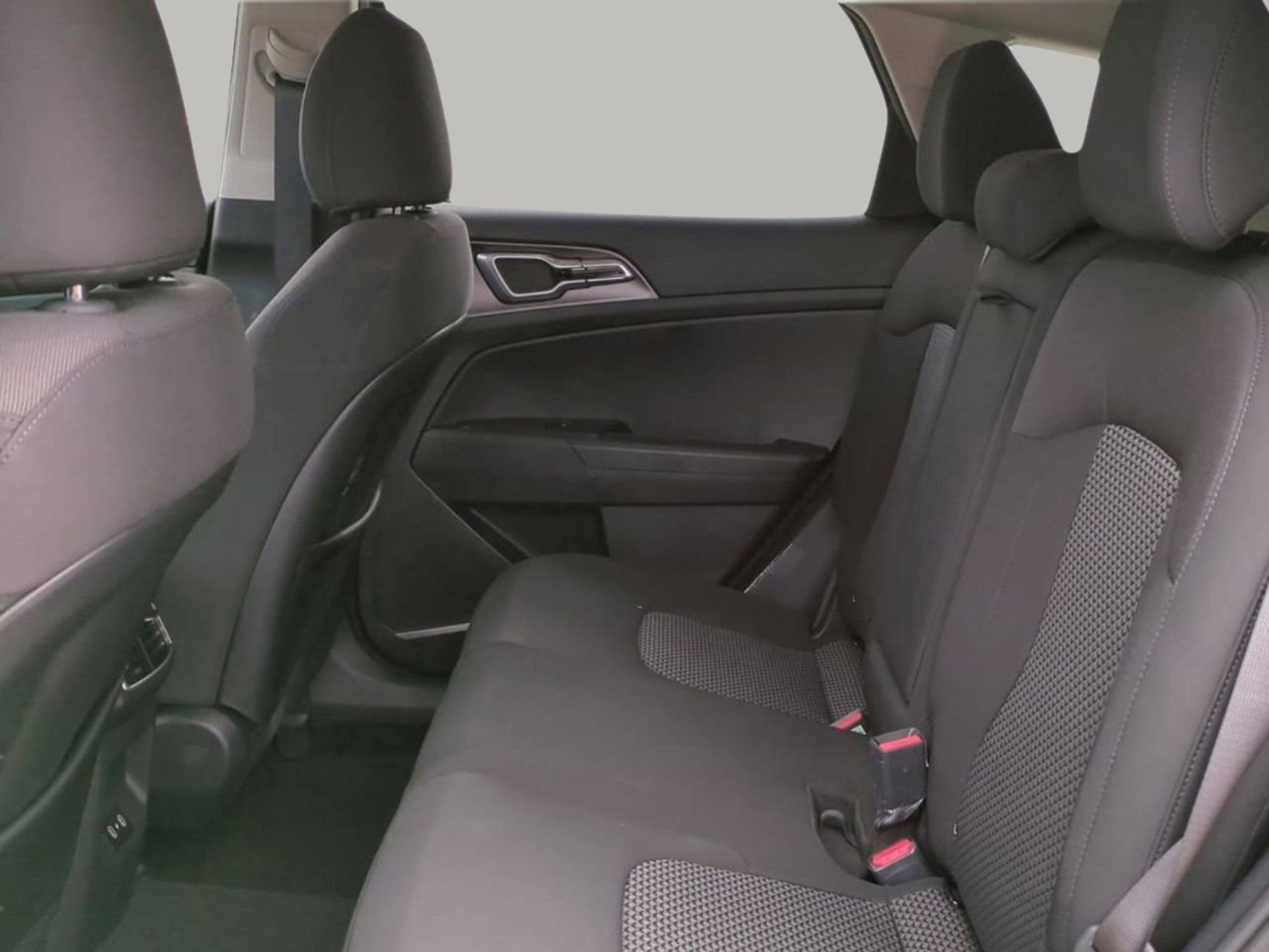 New 2026 Snow White Pearl Kia S image 11