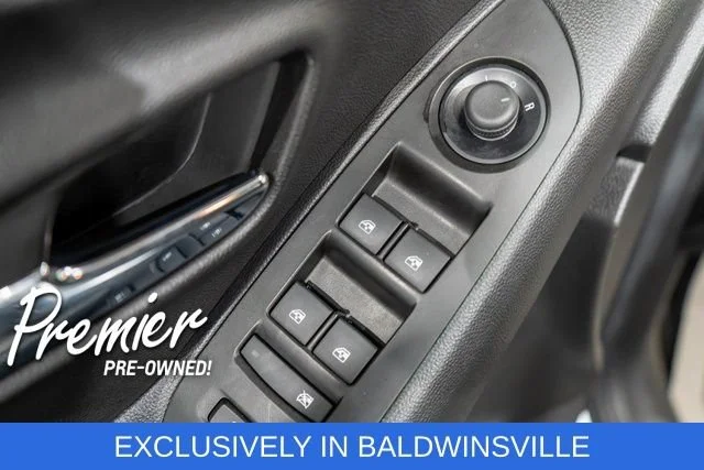 Used 2022 SILVER ICE METALLIC Chevrolet LT image 16