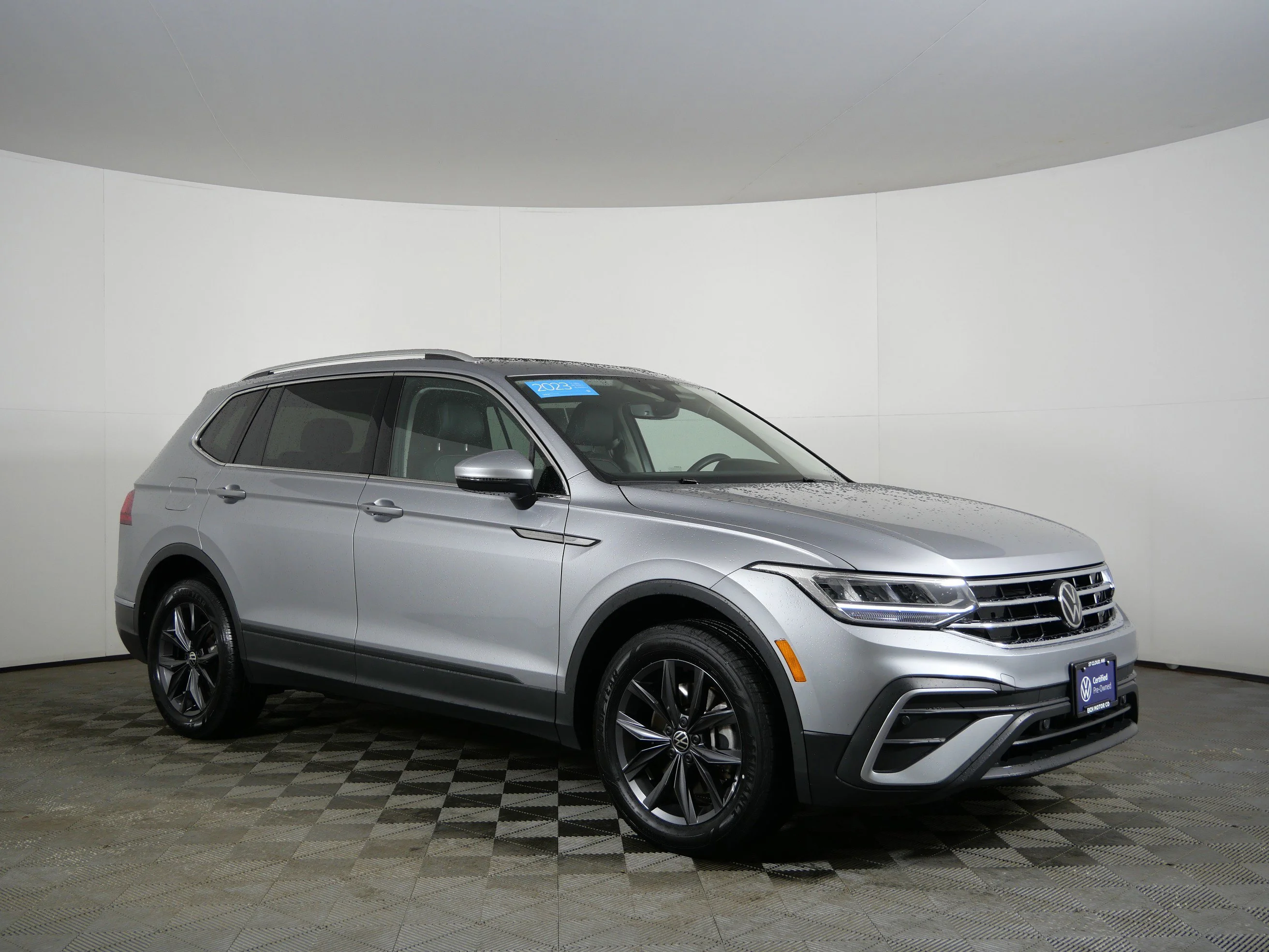2023 Volkswagen Tiguan SE