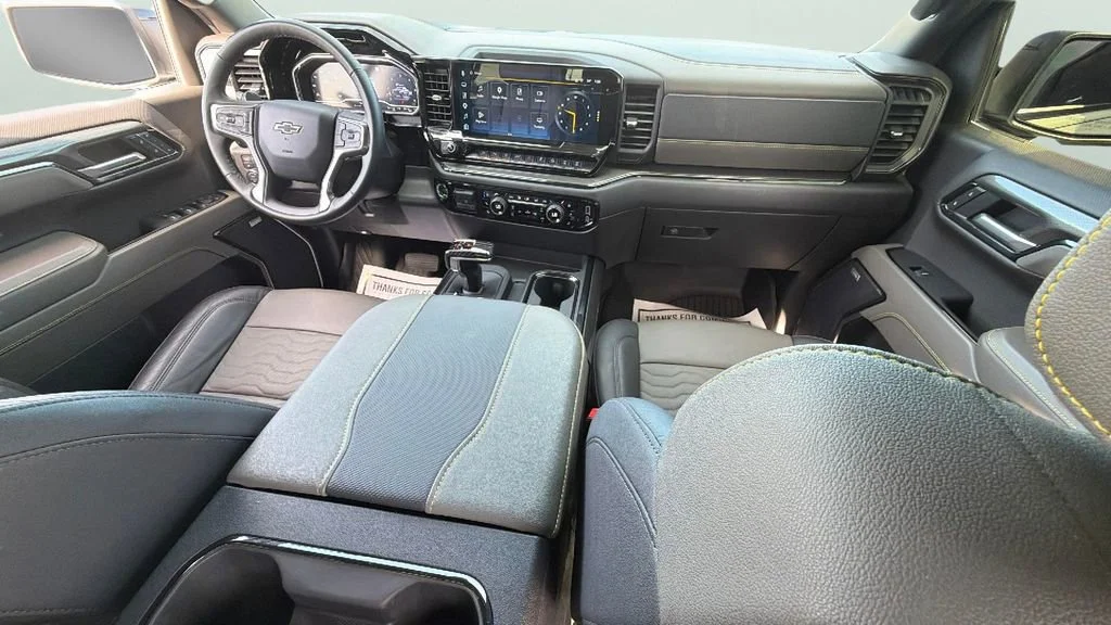 Used 2024 Summit White Chevrolet ZR2 image 33