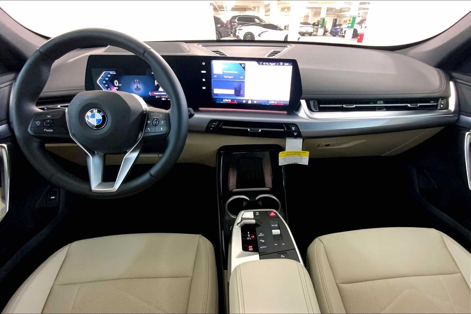 Used 2025 San Remo Green Metallic BMW xDrive28i image 5