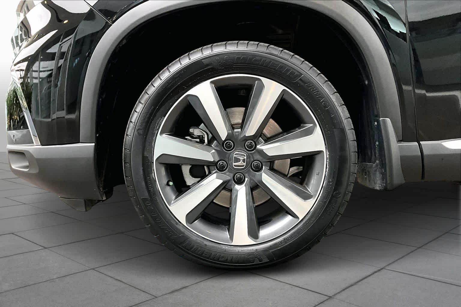 2024 Honda Pilot Touring - Photo 20