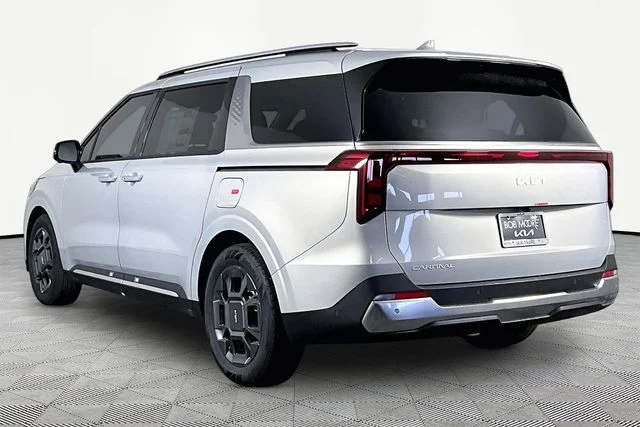New 2026 White Kia SX image 4