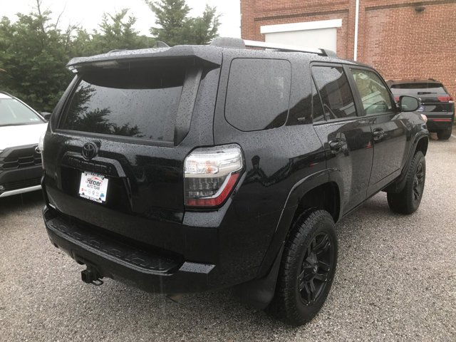 Used 2021 Midnight Black Metallic Toyota SR5 image 7
