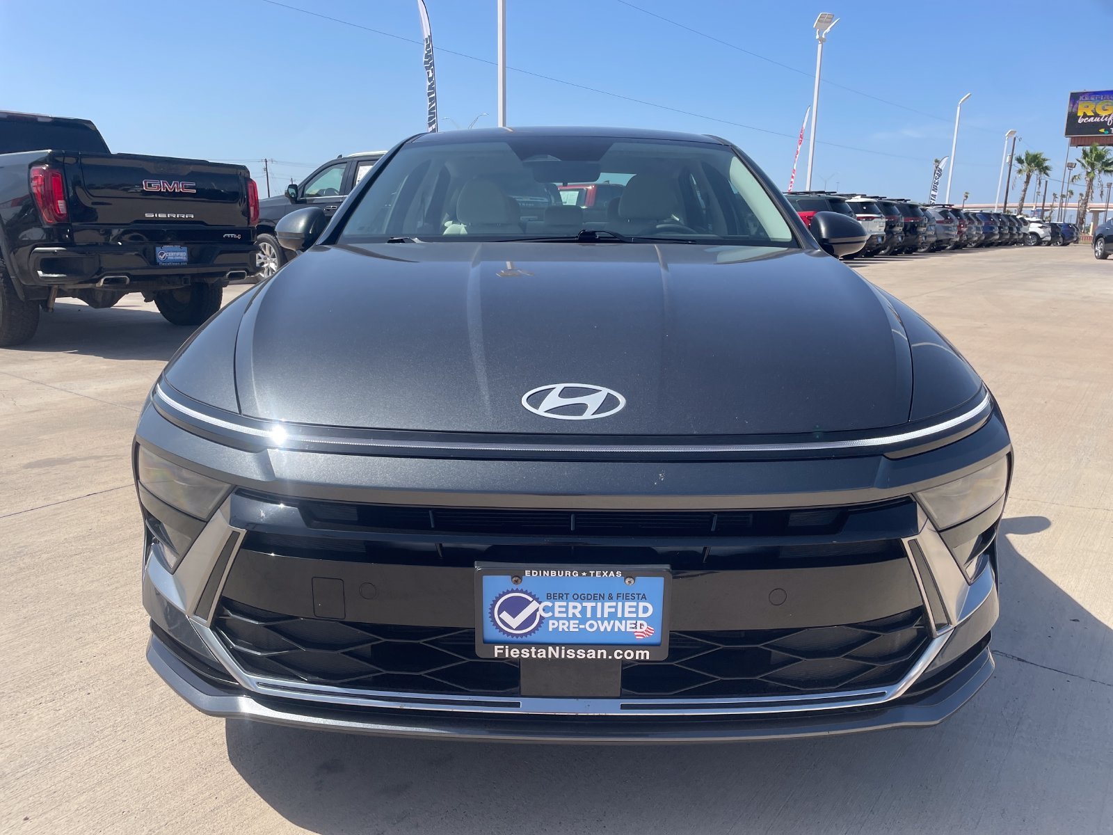Used 2024 Gray Hyundai SEL image 8