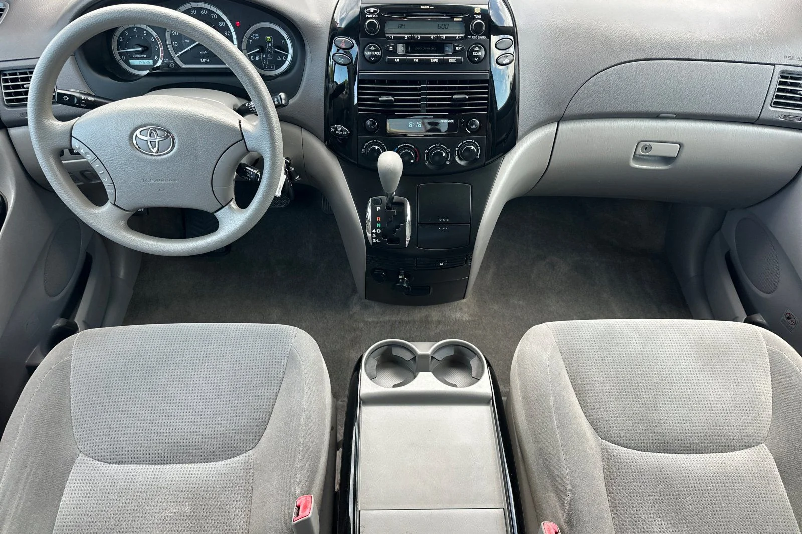 Used 2005  Toyota LE image 6