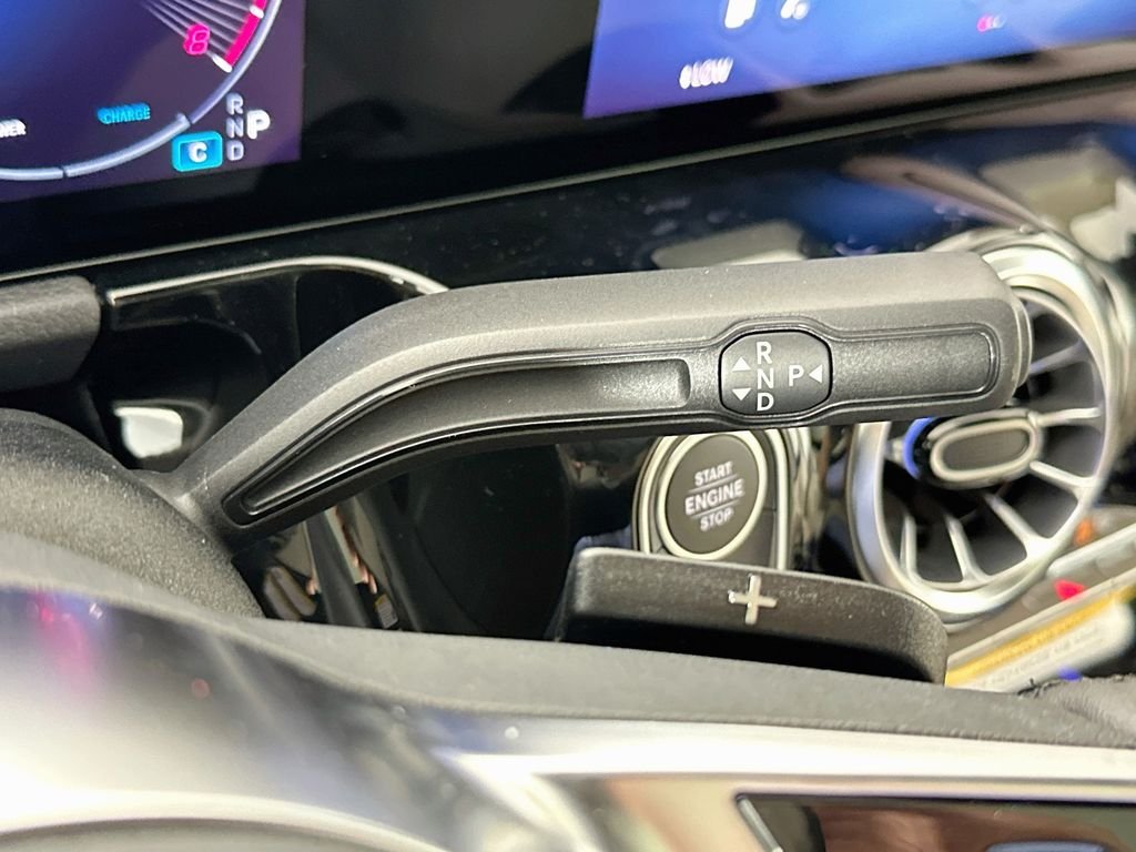 New 2026 Polar White Mercedes-Benz GLA 250 image 16