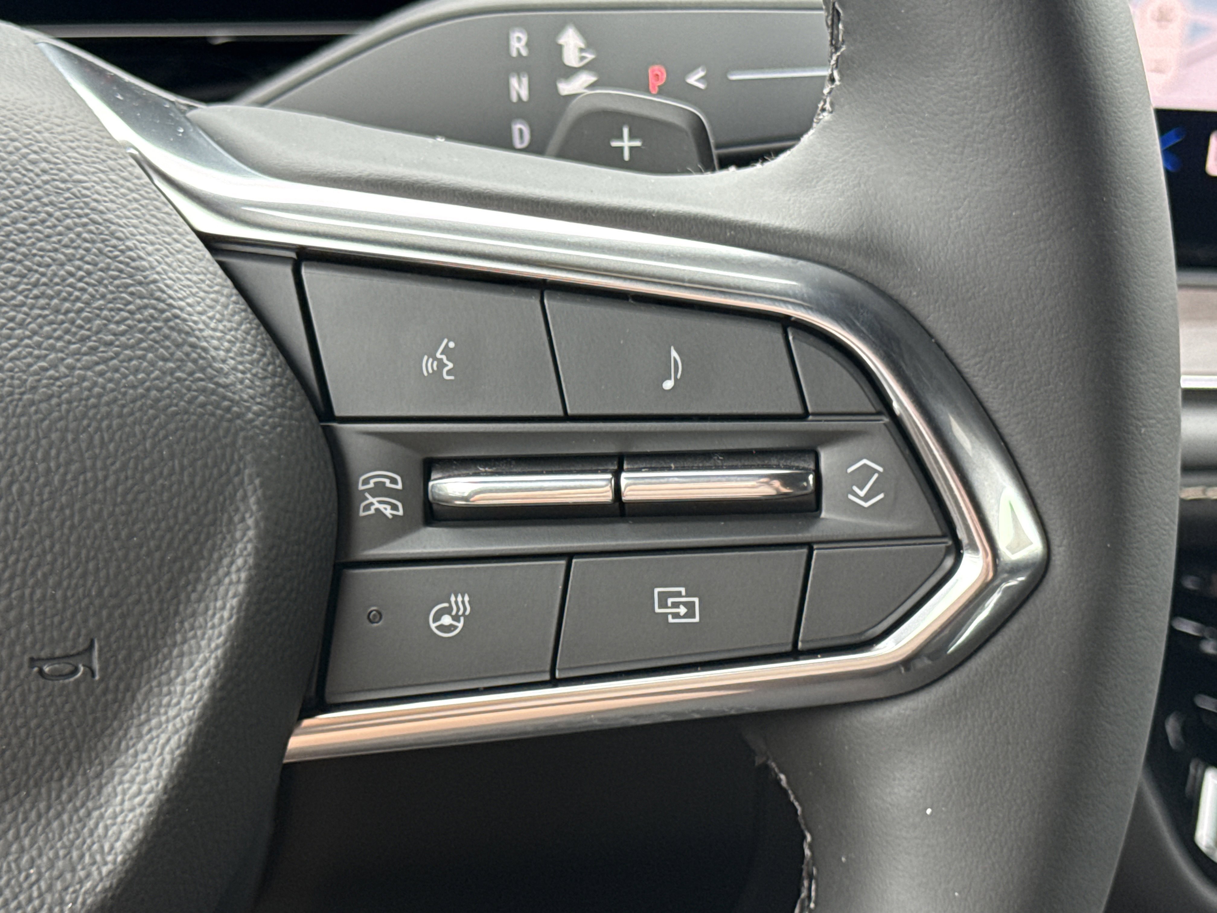 2026 Chevrolet Suburban Premier - Photo 23