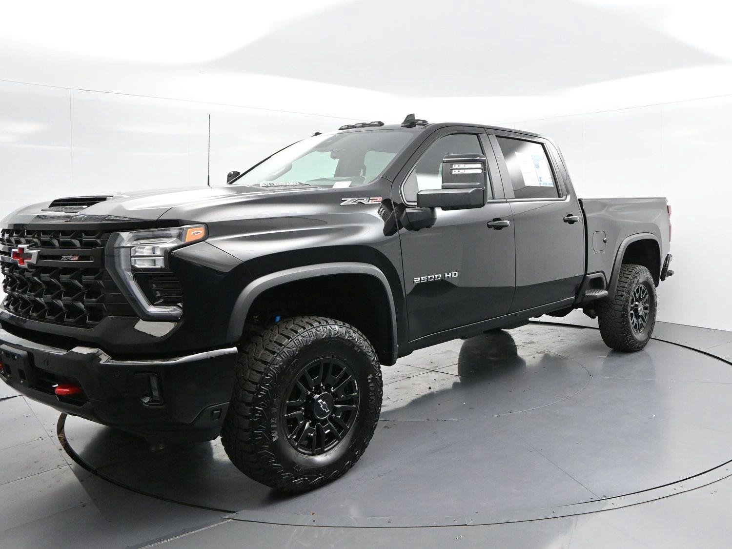 Used 2026 Black Chevrolet ZR2 image 3