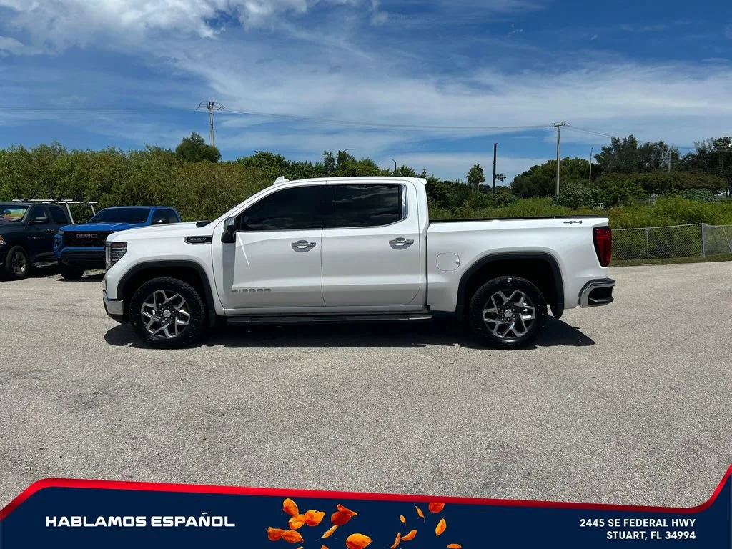 Used 2024 White Frost Tricoat GMC SLT image 8