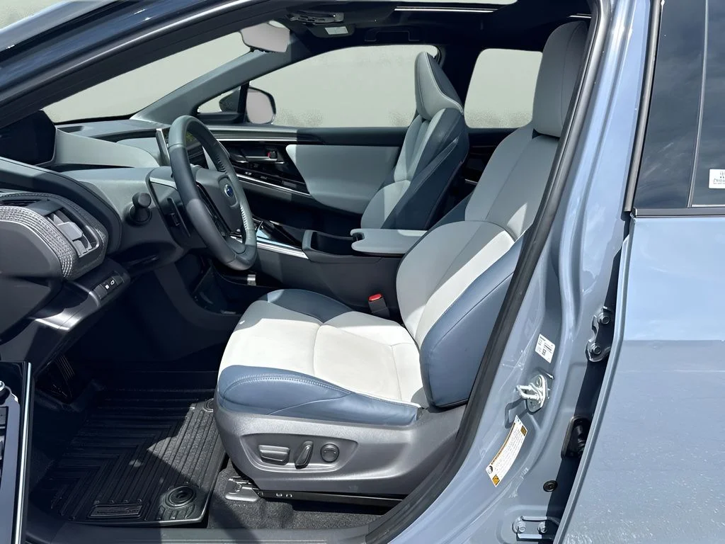 Used 2023 Gray Subaru Touring image 9