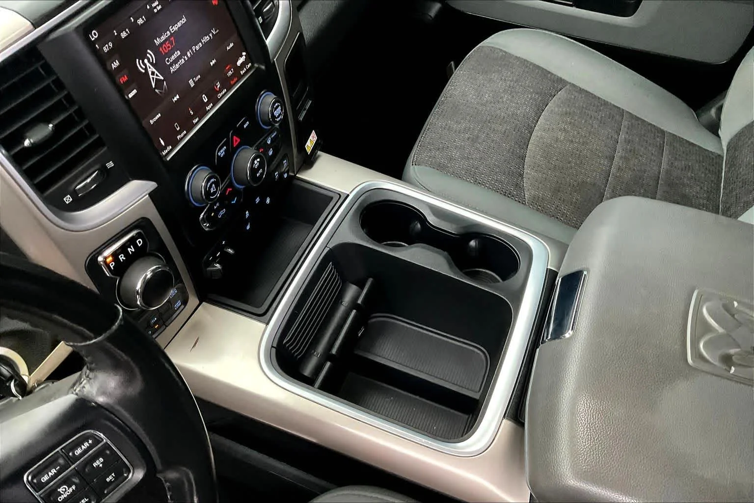Used 2018 Granite Crystal Metallic Clearcoat Ram SLT image 15