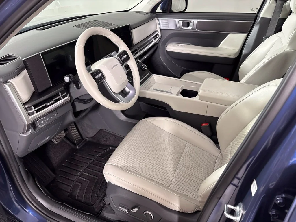 Used 2025 Blue Hyundai SEL image 26