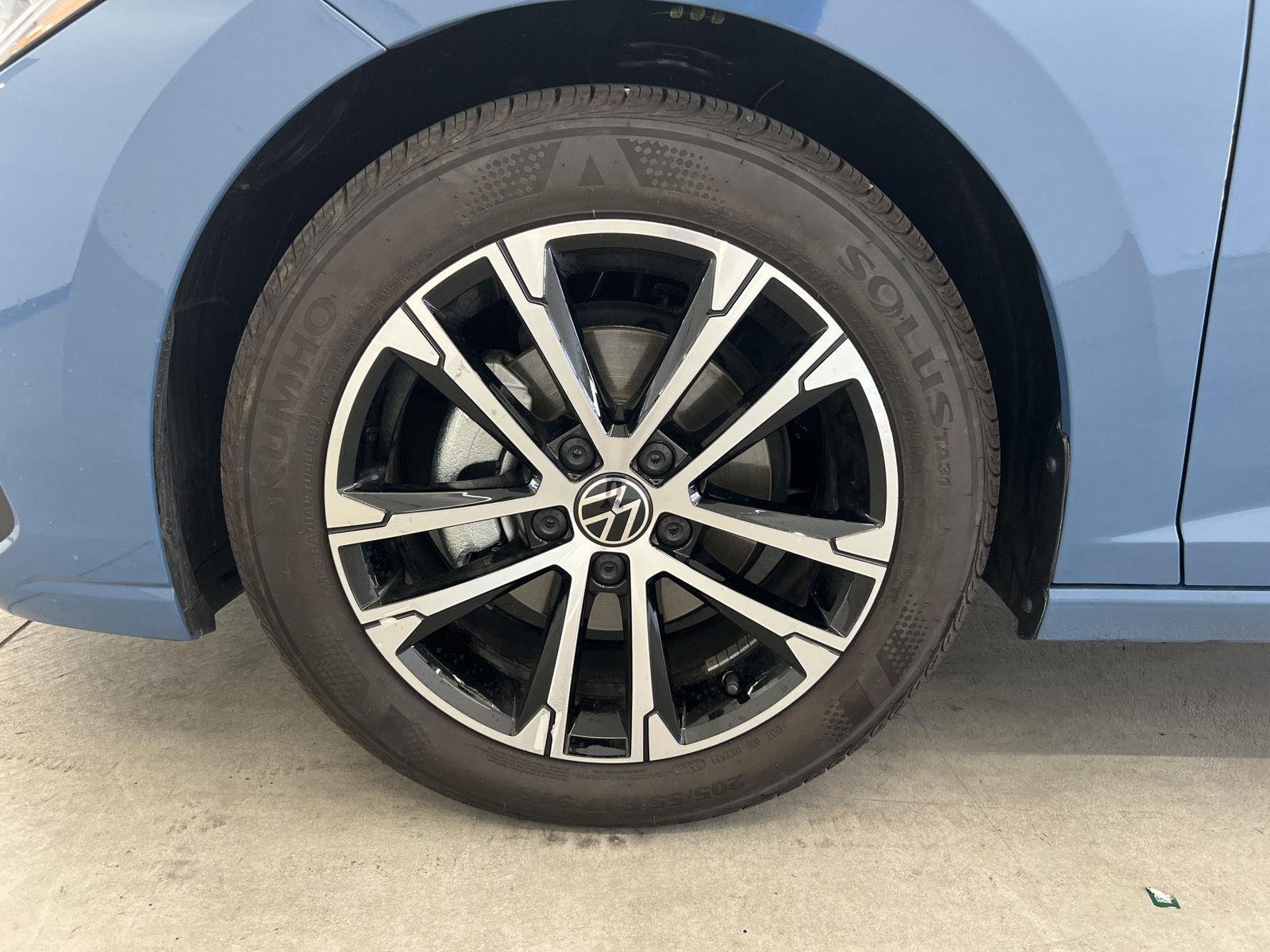 2026 Volkswagen Jetta Sport - Photo 11