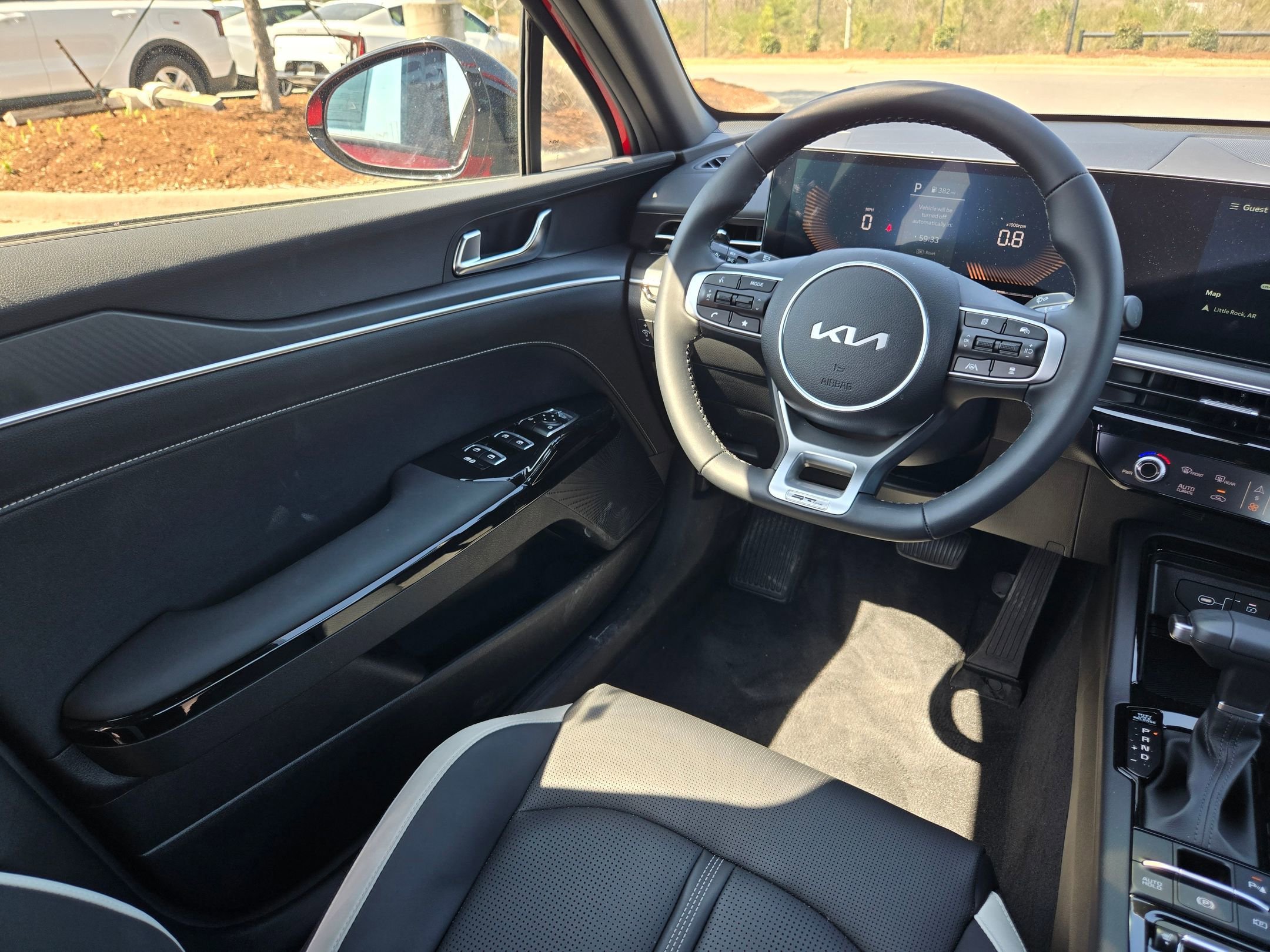 2026 Kia K5 GT-Line - Photo 9