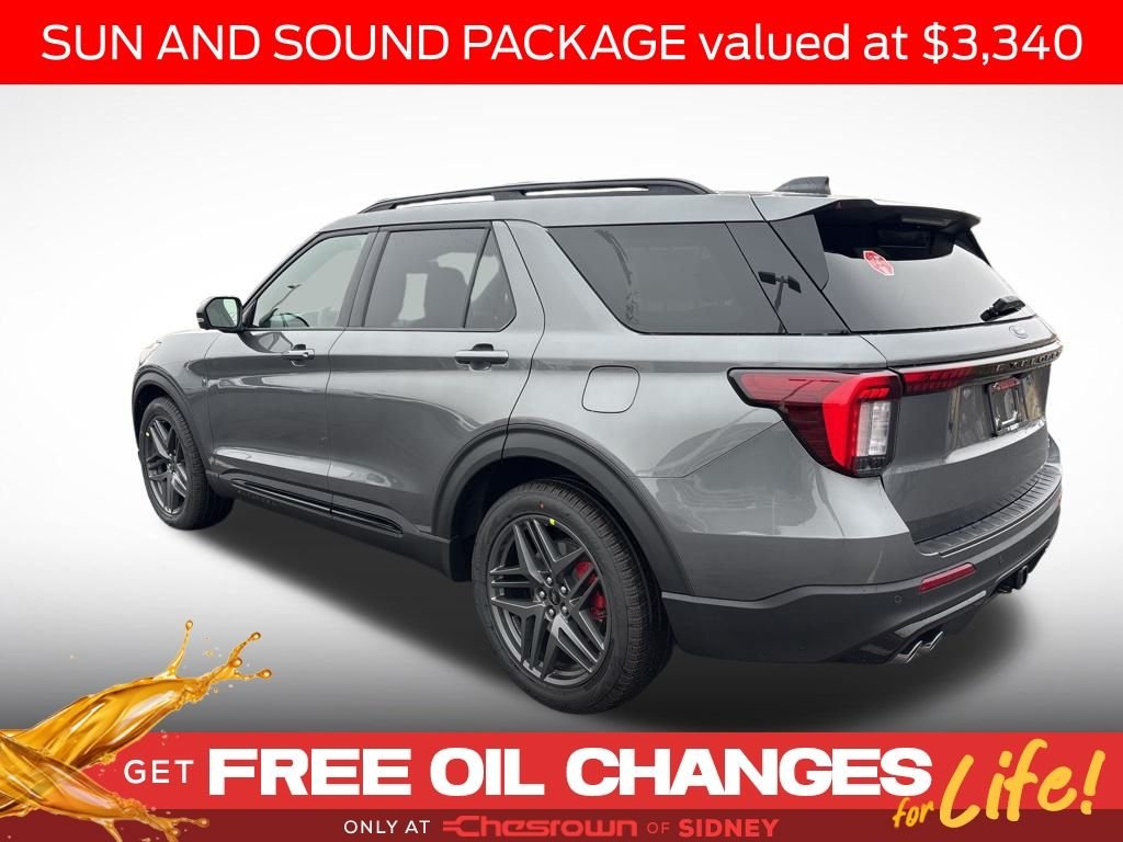 2026 Ford Explorer ST - Photo 4