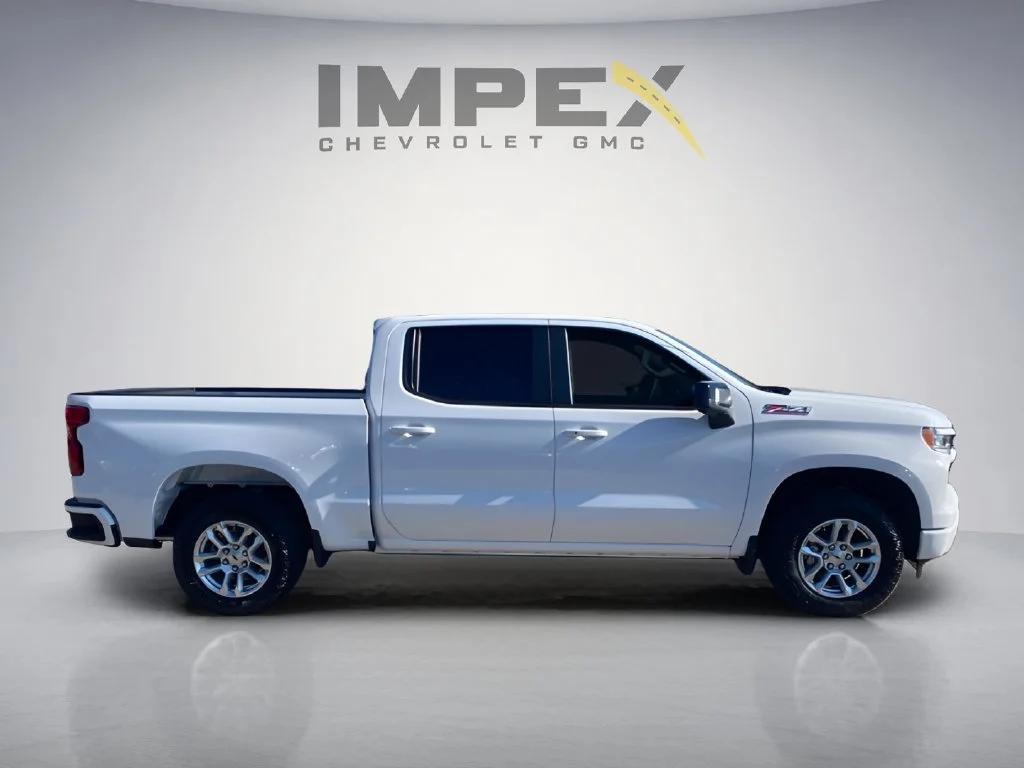 New 2026 White Chevrolet RST image 6