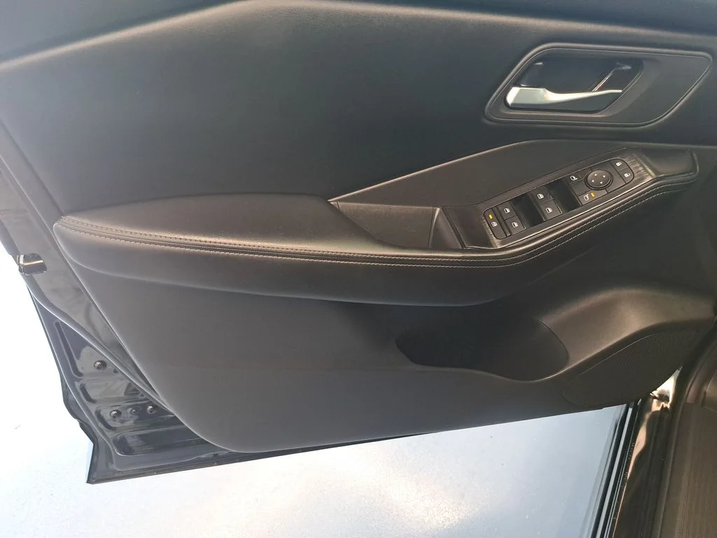 Used 2025 Black Nissan SV image 17