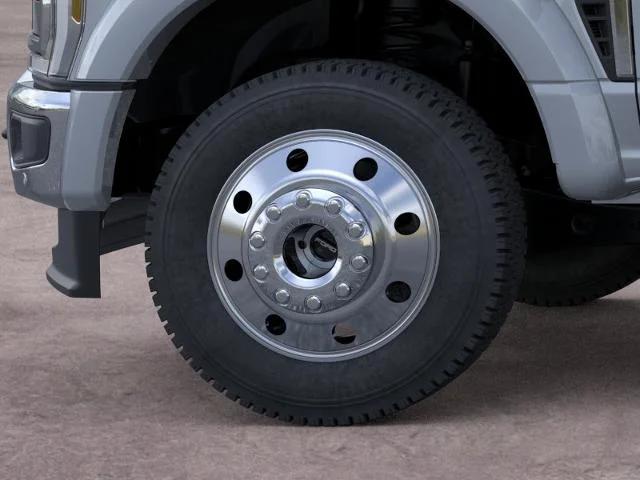 New 2026 Glacier Gray Metallic Tri-Coat Ford F-450® King Ranch® image 19