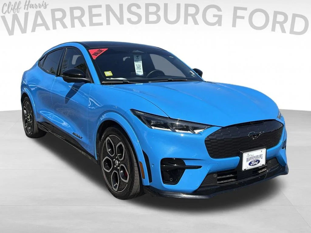 2022 Ford Mustang Mach-E