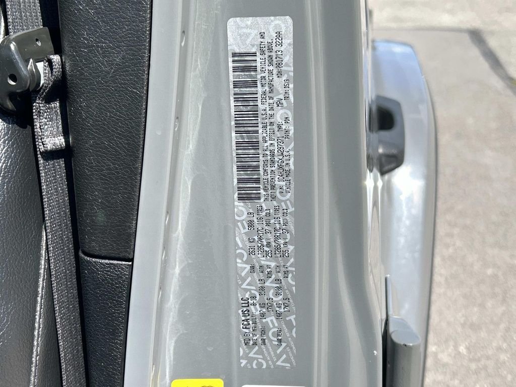 Used 2018 Gray Jeep Unlimited Rubicon image 10