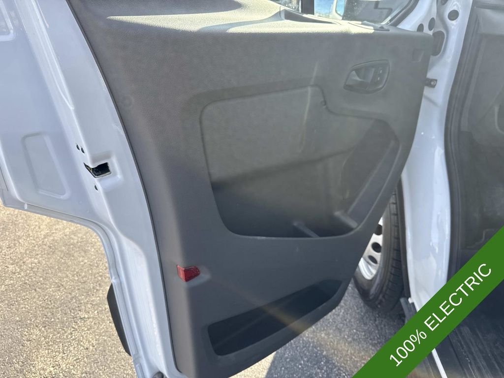 Used 2022 White Ford Electric image 16