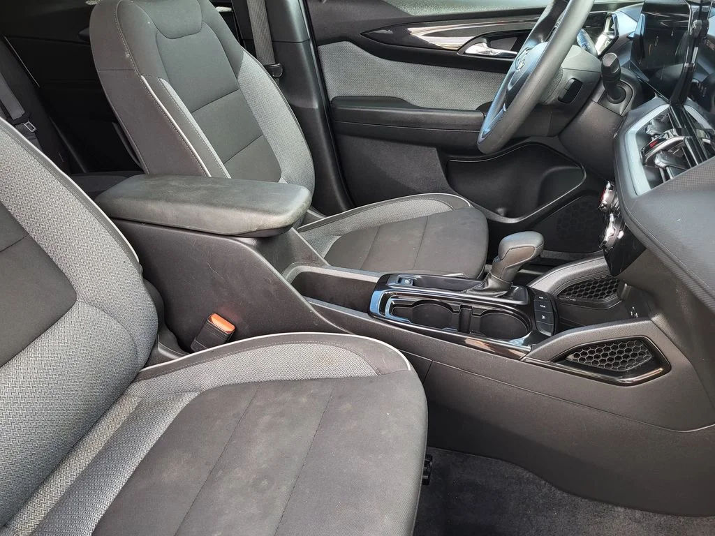 Used 2024 Sterling Gray Metallic Chevrolet LT image 11