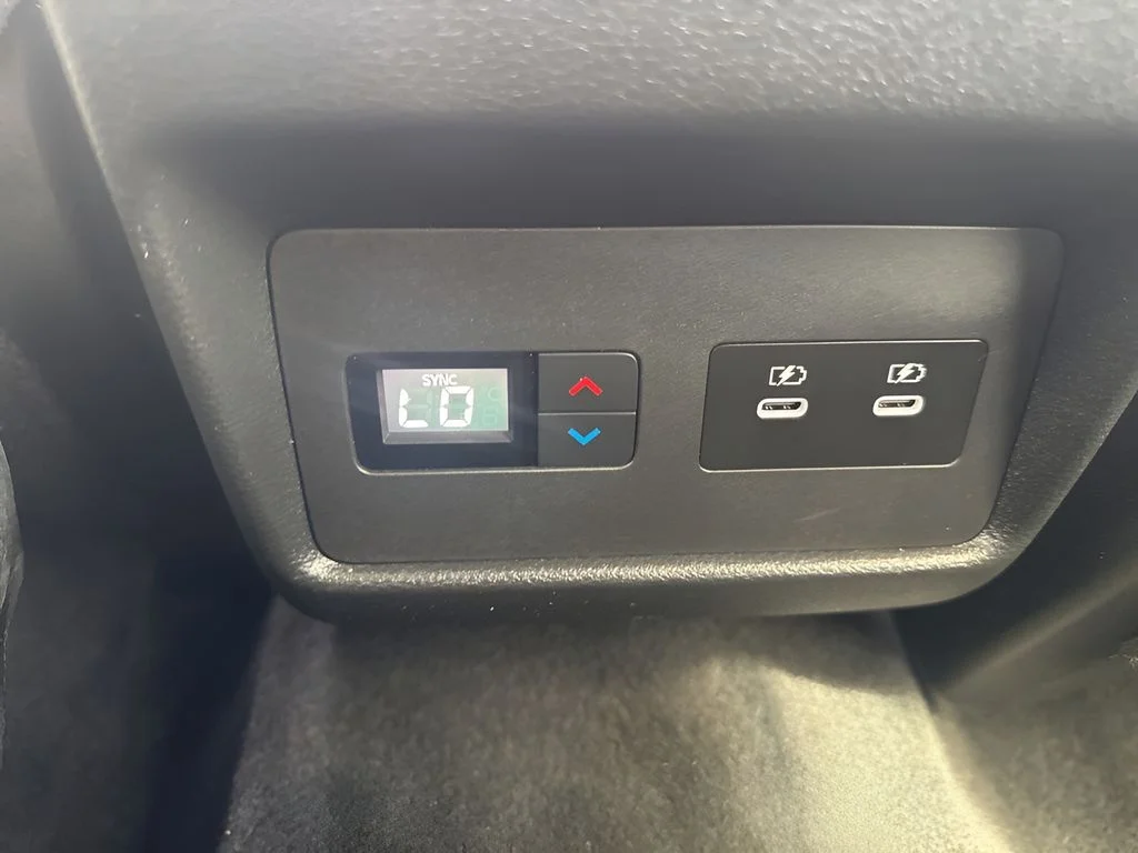 Used 2025 White Nissan SL image 13