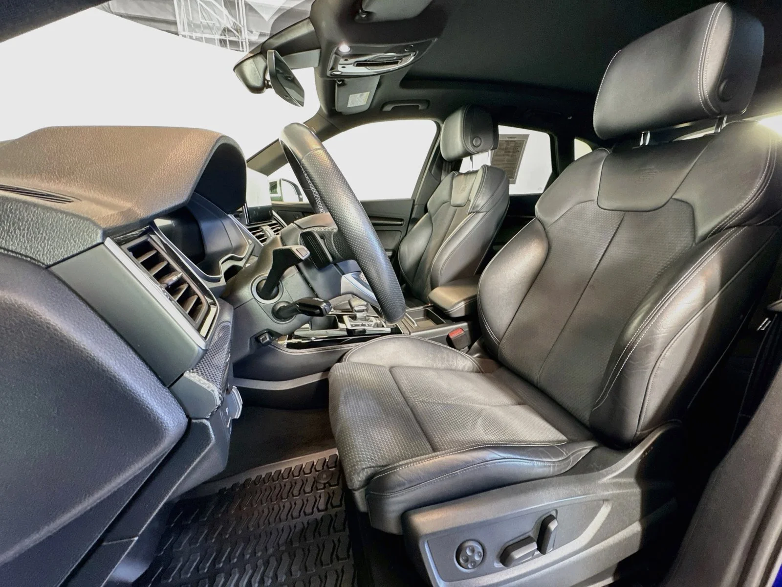 Used 2022 Blue Audi Premium Plus image 19