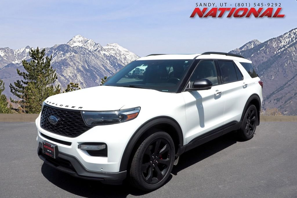 2022 Ford Explorer ST 4WD's photo