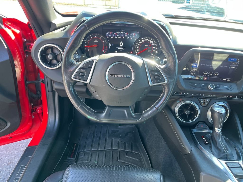 Used 2019 Red Chevrolet 3LT image 13