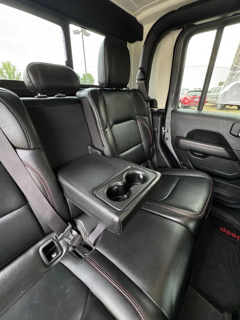 Used 2021 Sting-Gray Clearcoat Jeep Rubicon image 25