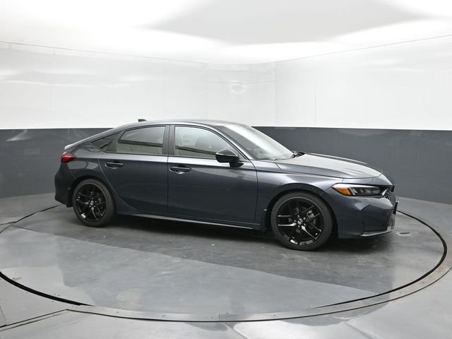 2026 Honda Civic Hatchback Sport - Photo 17