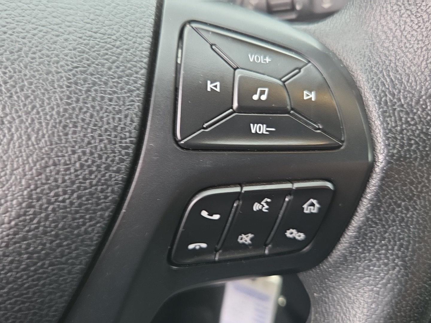 Used 2019 Oxford White Ford XL image 8