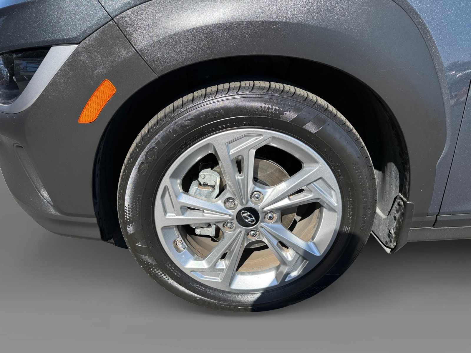 Used 2022 Thunder Gray Hyundai SEL image 9